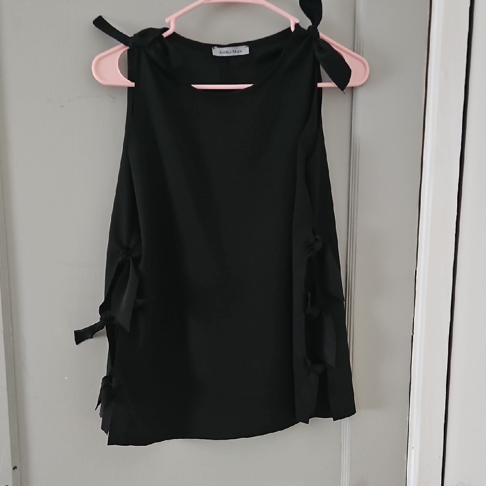 Black Ruffled Halter Tank Top Casual